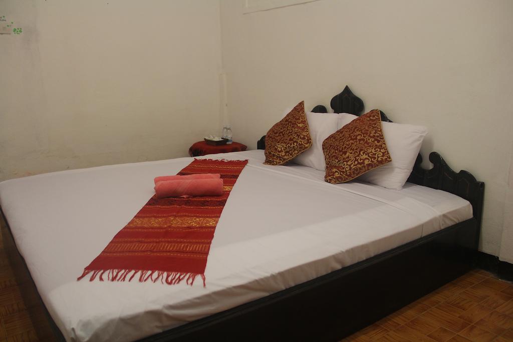 Lpq Backpackers Hostel Luangprabang Szoba fotó