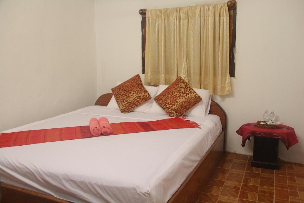 Lpq Backpackers Hostel Luangprabang Szoba fotó
