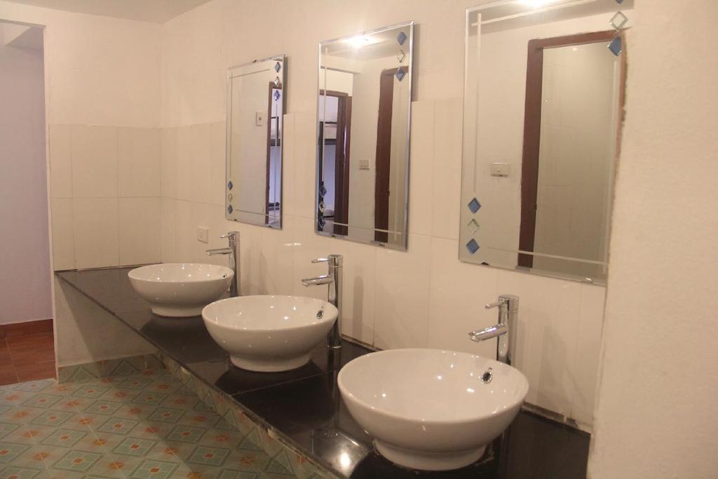 Lpq Backpackers Hostel Luangprabang Szoba fotó