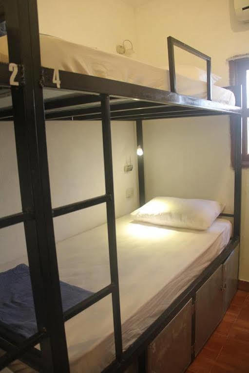 Lpq Backpackers Hostel Luangprabang Kültér fotó