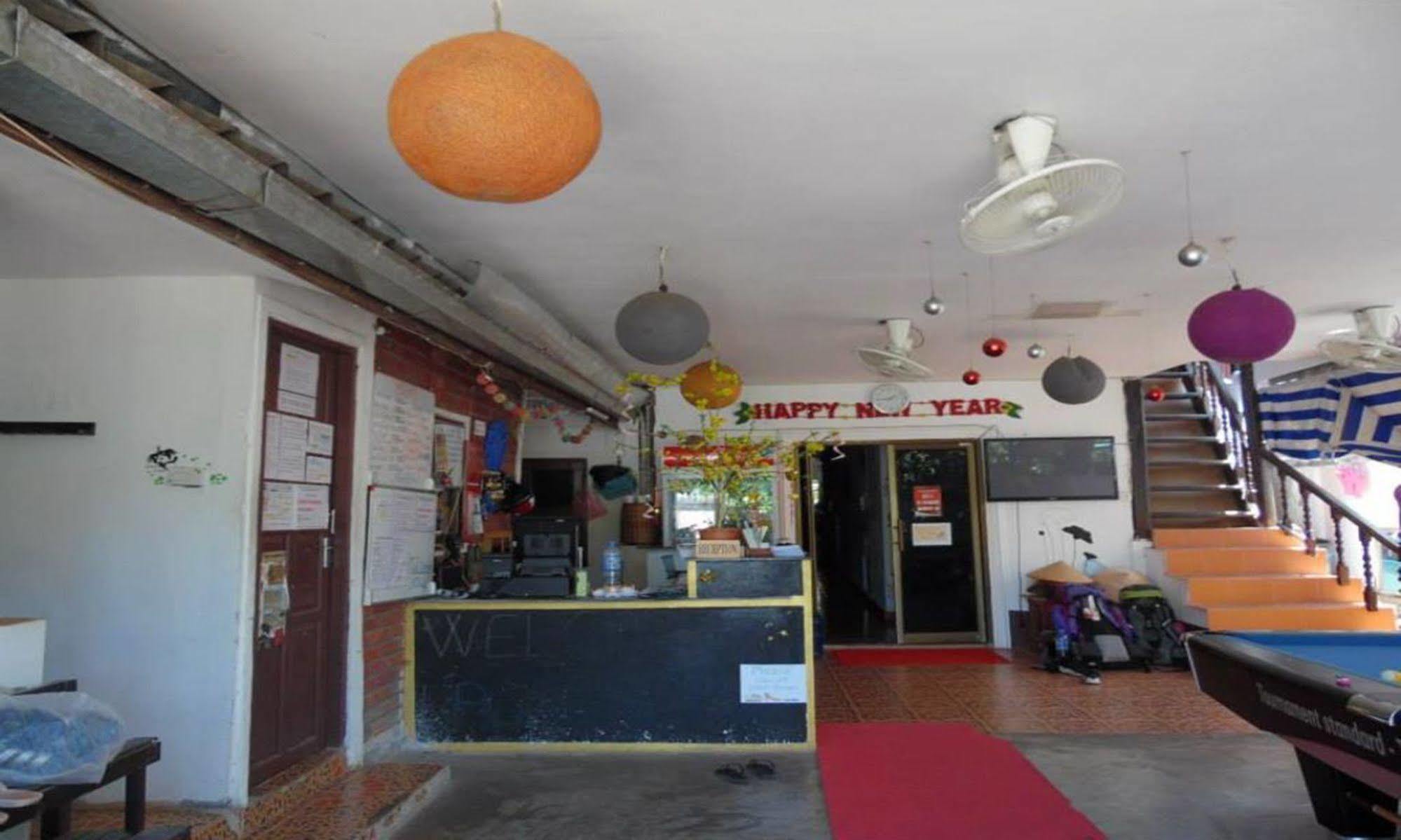 Lpq Backpackers Hostel Luangprabang Kültér fotó