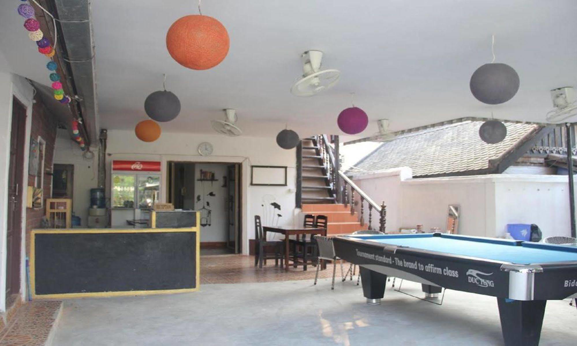 Lpq Backpackers Hostel Luangprabang Kültér fotó